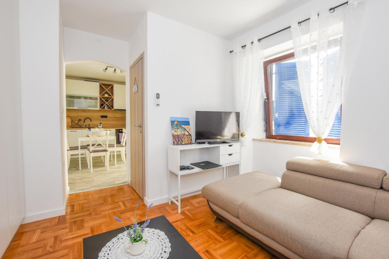 Apartment Sidro พาก ภายนอก รูปภาพ