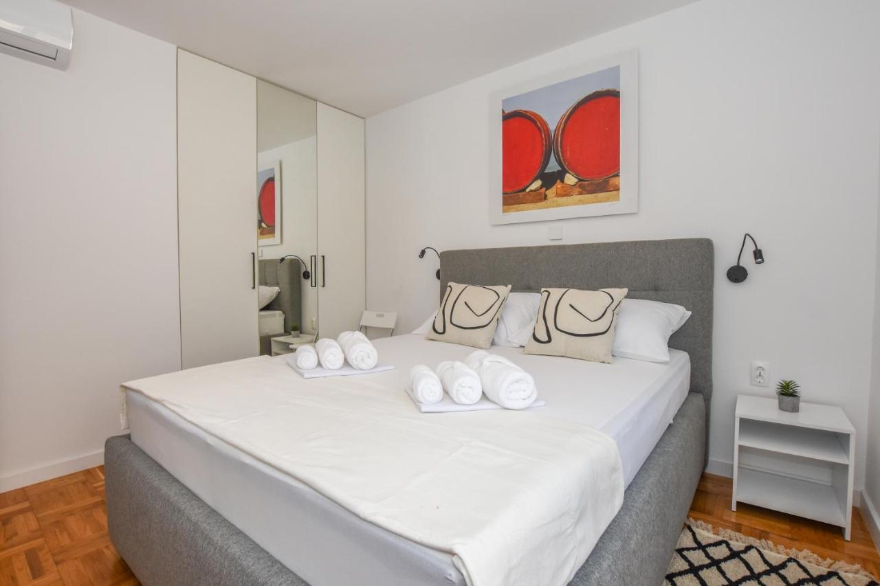 Apartment Sidro พาก ภายนอก รูปภาพ